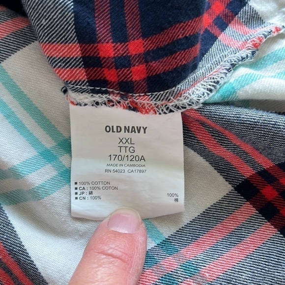 Old Navy size XXL flannel button down white red blue plaid long sleeves - Picture 13 of 15
